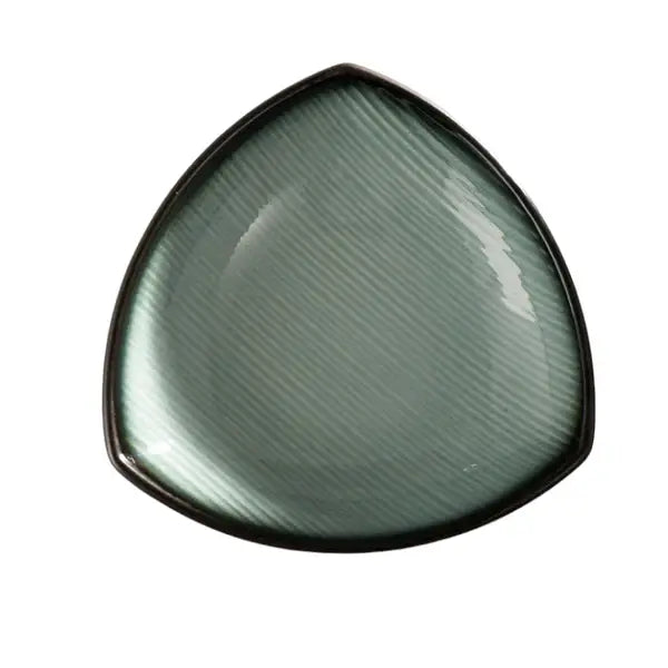Urban Tokyo - Seikai Series 7.25"L Triangular Shape Serving Plate