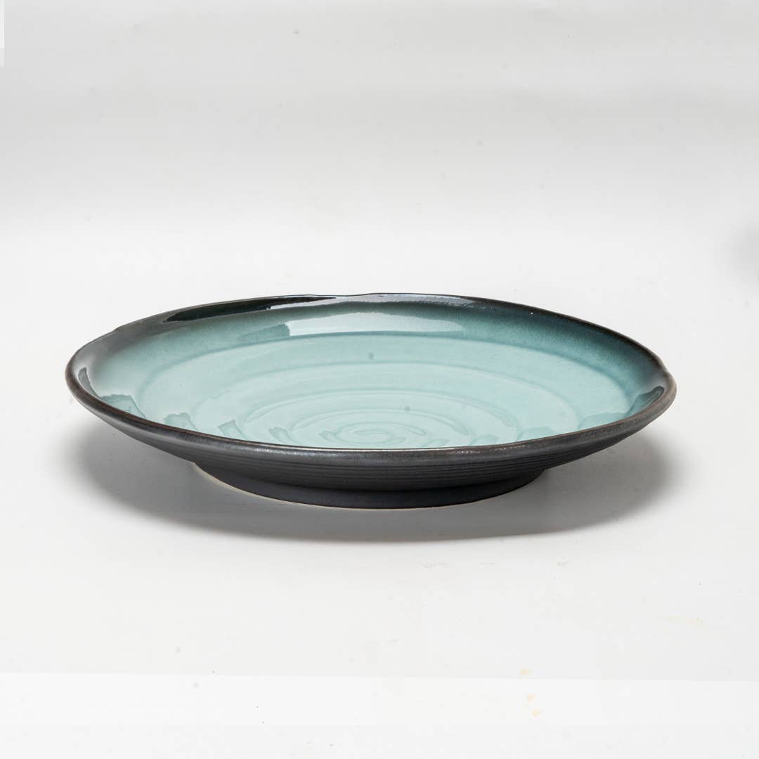 Urban Tokyo - Seikai Series 8.75"Dia Porcelain Round Dinner Plate